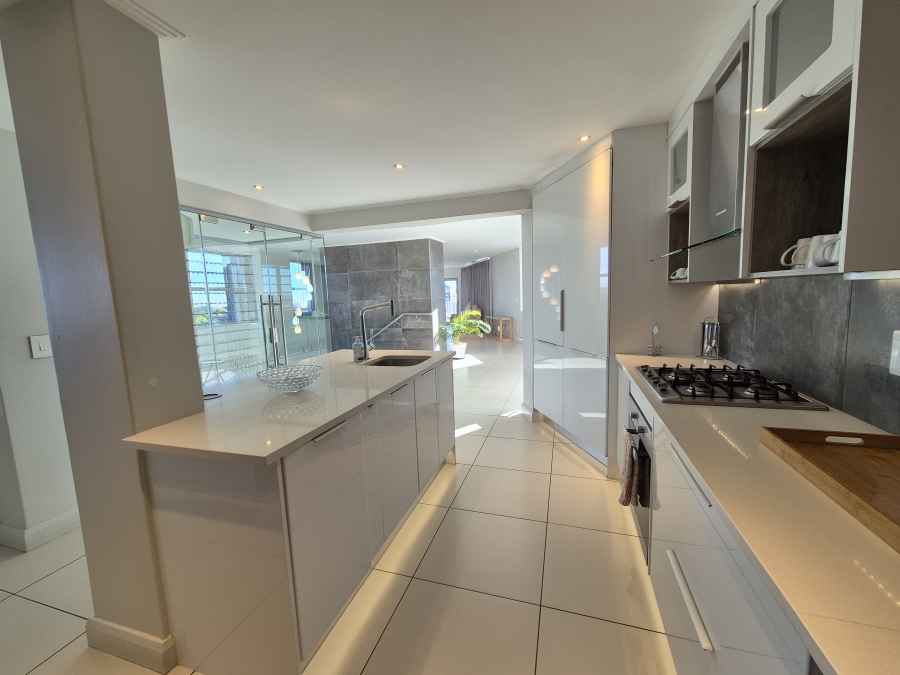 4 Bedroom Property for Sale in Rosebank Gauteng