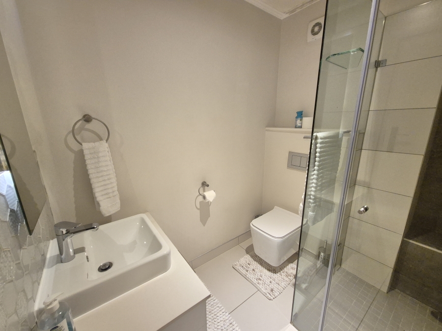 4 Bedroom Property for Sale in Rosebank Gauteng