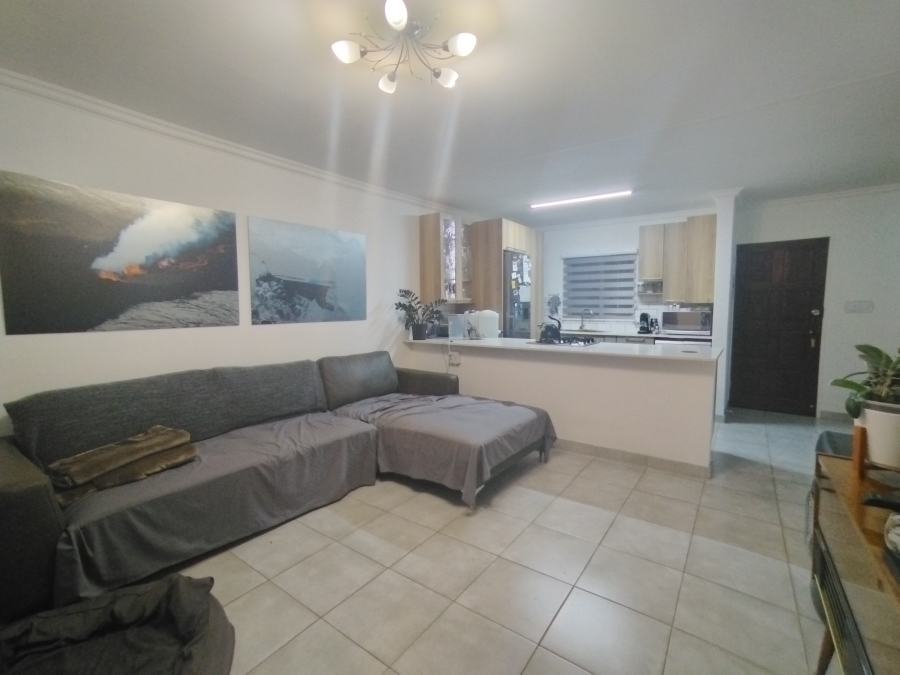 2 Bedroom Property for Sale in Elardus Park Gauteng