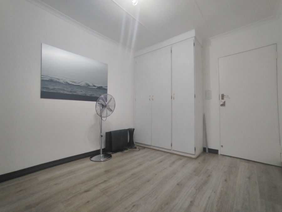 2 Bedroom Property for Sale in Elardus Park Gauteng