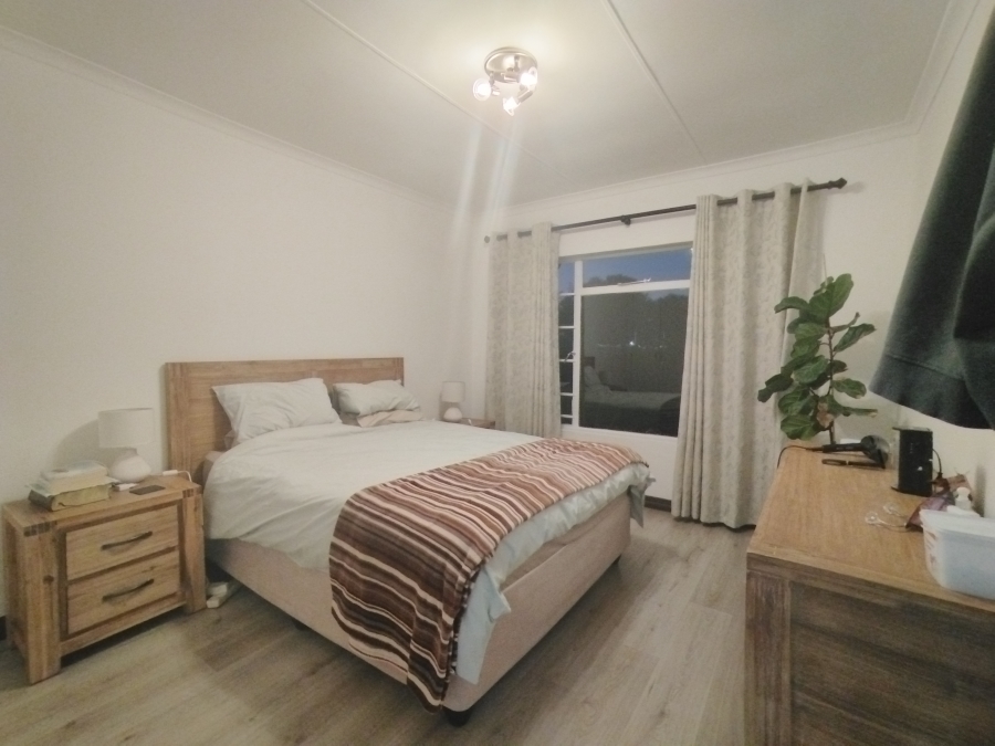 2 Bedroom Property for Sale in Elardus Park Gauteng