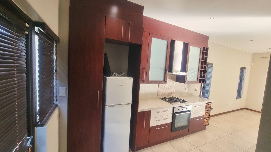 To Let 3 Bedroom Property for Rent in Broadacres Gauteng
