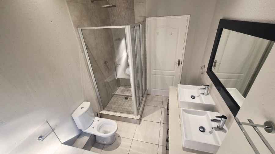 3 Bedroom Property for Sale in Broadacres Gauteng