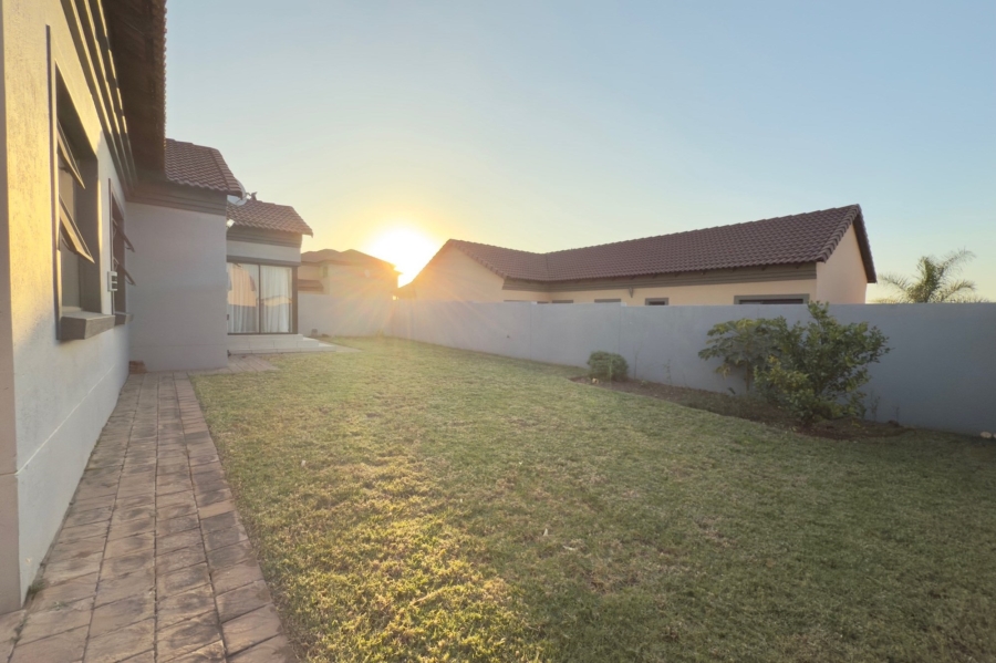 3 Bedroom Property for Sale in Rua Vista Gauteng