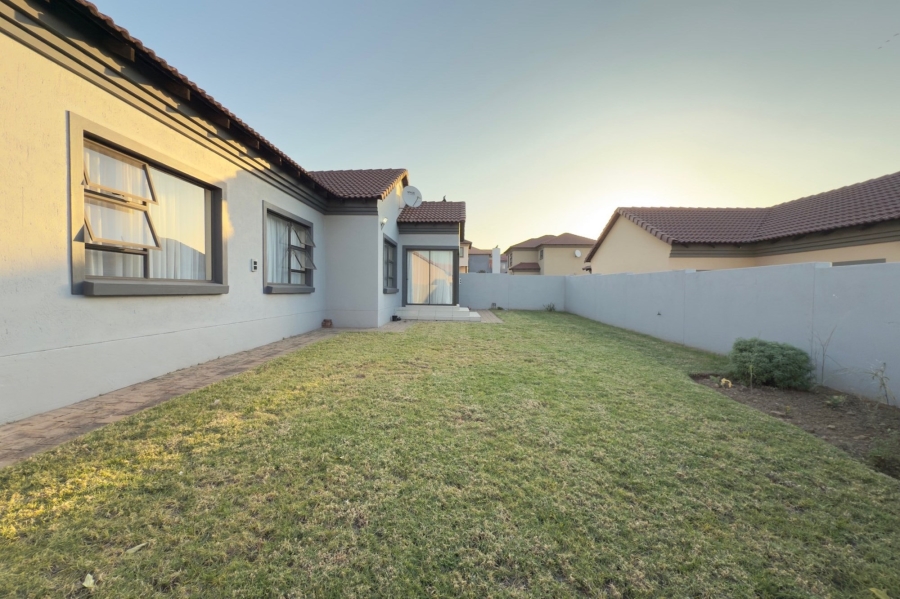 3 Bedroom Property for Sale in Rua Vista Gauteng