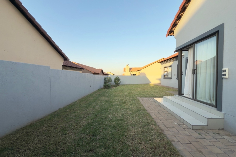 3 Bedroom Property for Sale in Rua Vista Gauteng