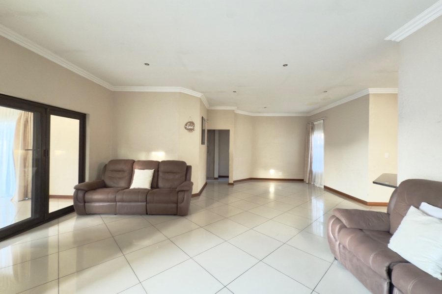 3 Bedroom Property for Sale in Rua Vista Gauteng