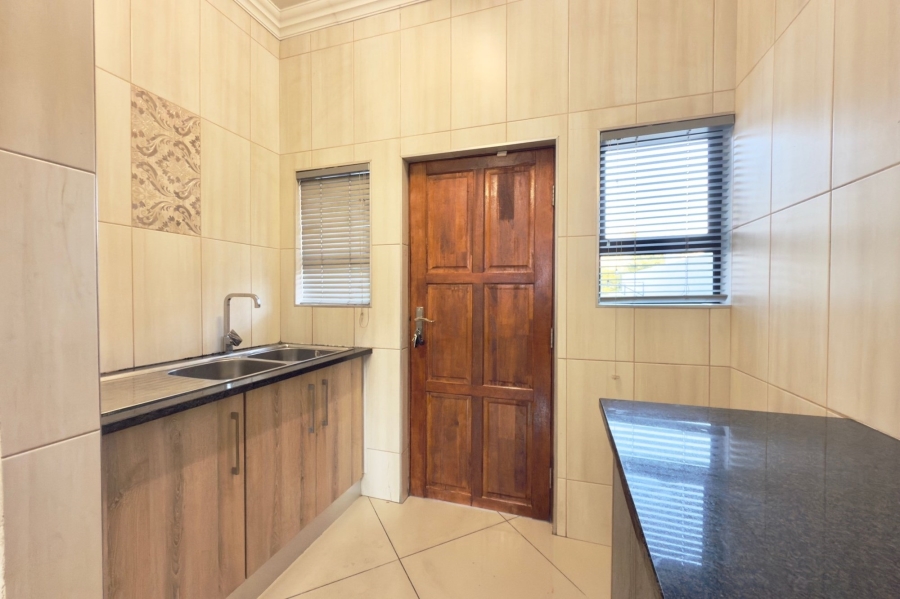 3 Bedroom Property for Sale in Rua Vista Gauteng