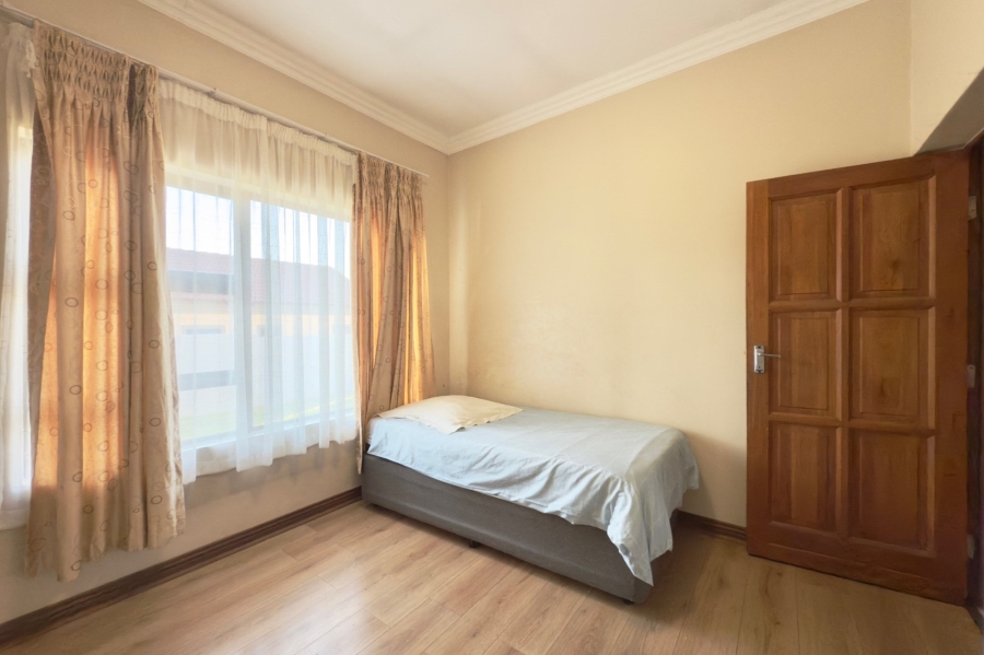 3 Bedroom Property for Sale in Rua Vista Gauteng