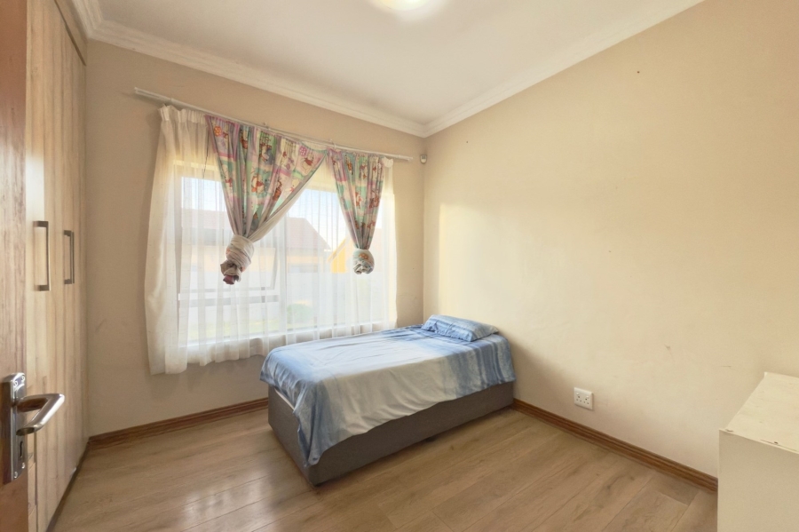 3 Bedroom Property for Sale in Rua Vista Gauteng