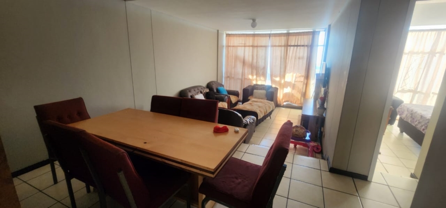 2 Bedroom Property for Sale in Yeoville Gauteng