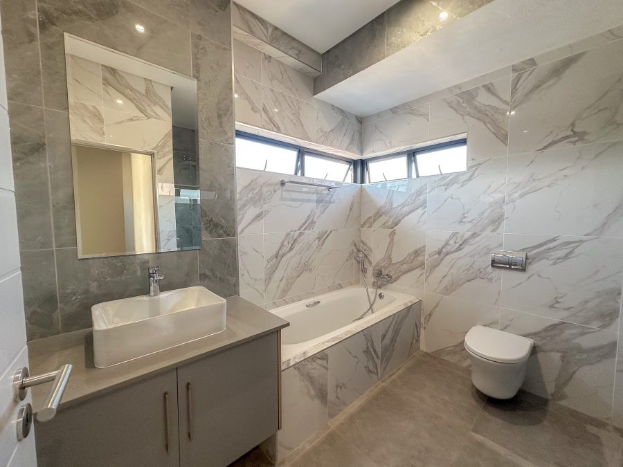3 Bedroom Property for Sale in Fountainbrook Estate Gauteng