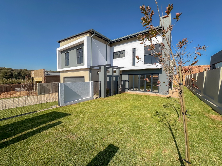 3 Bedroom Property for Sale in Fountainbrook Estate Gauteng