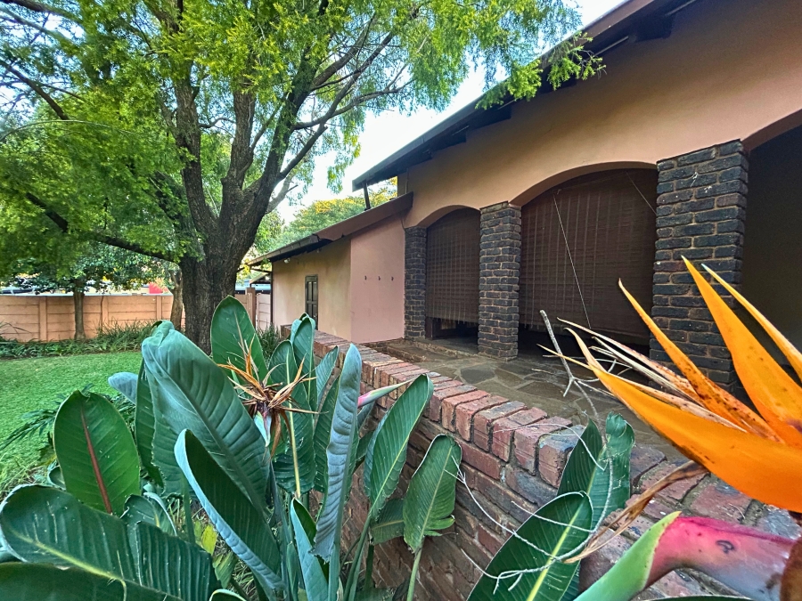 3 Bedroom Property for Sale in Zwartkop Gauteng