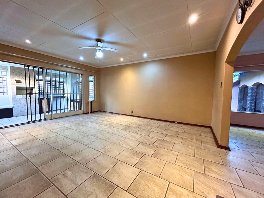 3 Bedroom Property for Sale in Zwartkop Gauteng