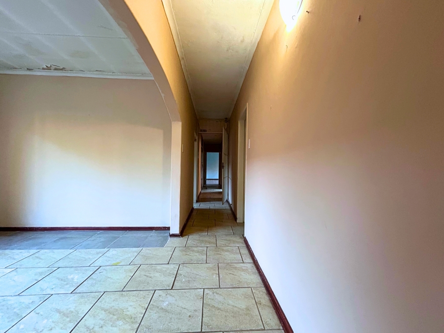 3 Bedroom Property for Sale in Zwartkop Gauteng