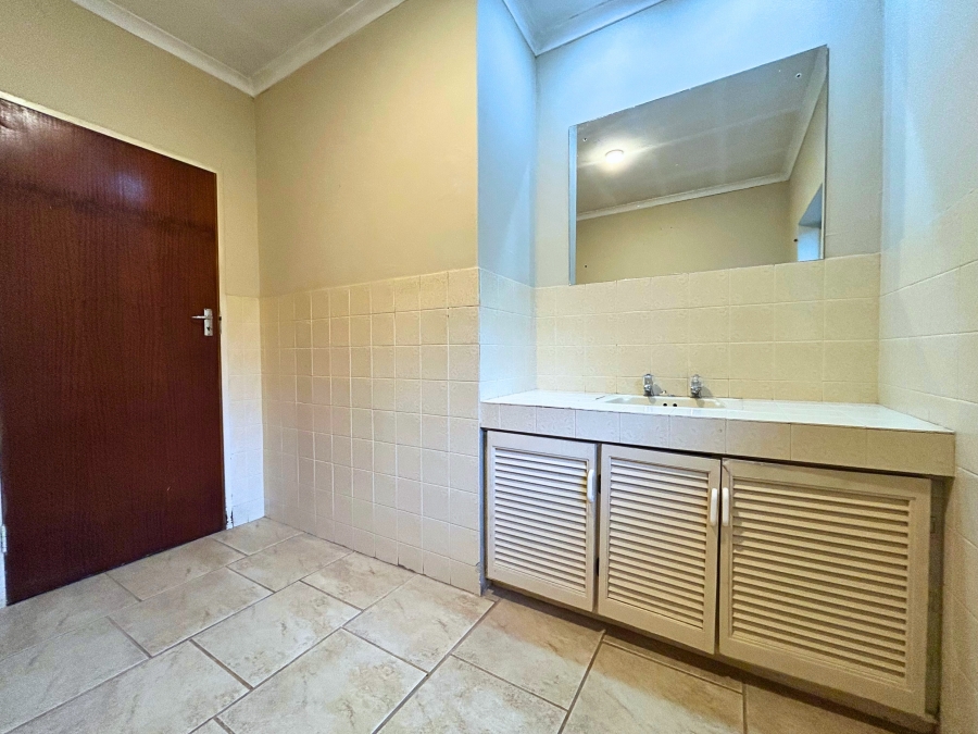 3 Bedroom Property for Sale in Zwartkop Gauteng