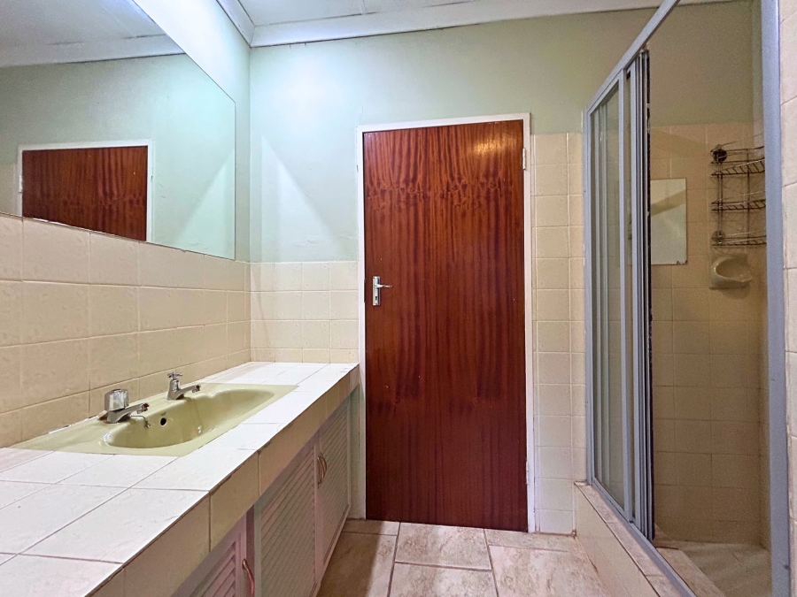 3 Bedroom Property for Sale in Zwartkop Gauteng