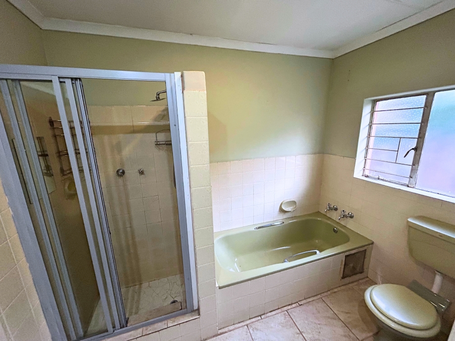 3 Bedroom Property for Sale in Zwartkop Gauteng