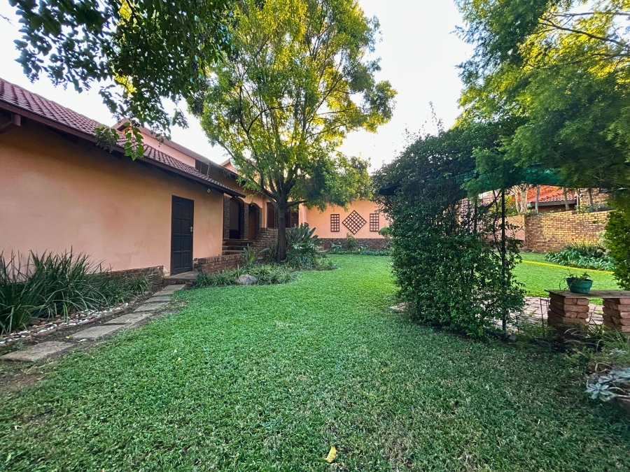 3 Bedroom Property for Sale in Zwartkop Gauteng