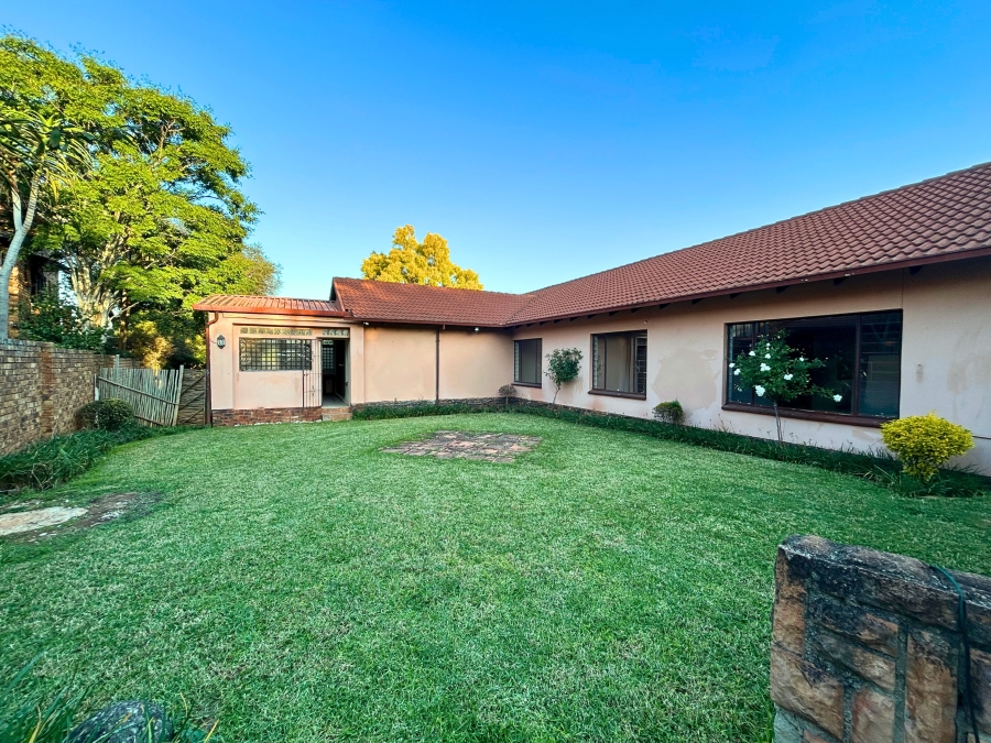 3 Bedroom Property for Sale in Zwartkop Gauteng