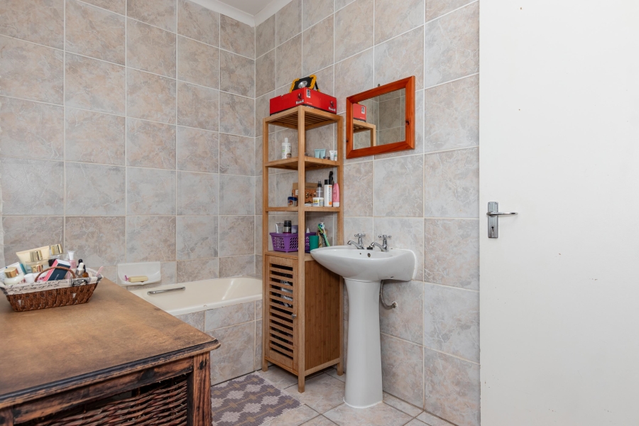 13 Bedroom Property for Sale in Poortview Gauteng