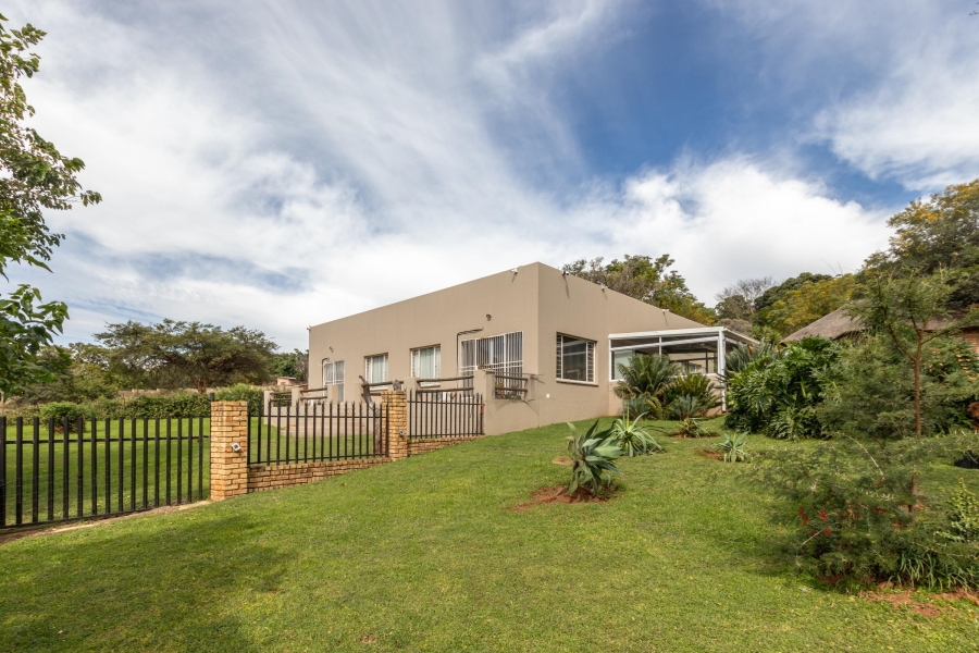 13 Bedroom Property for Sale in Poortview Gauteng
