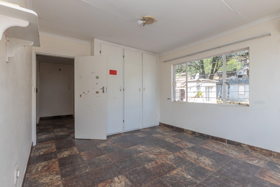 13 Bedroom Property for Sale in Poortview Gauteng