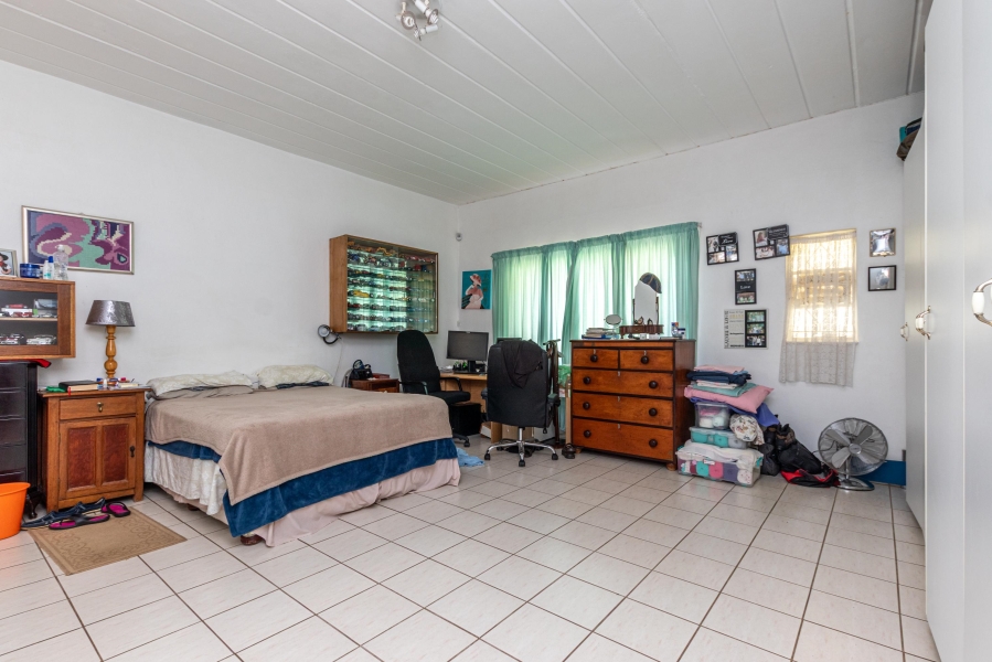13 Bedroom Property for Sale in Poortview Gauteng
