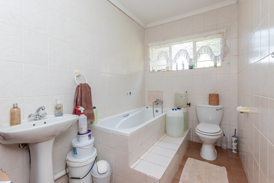 13 Bedroom Property for Sale in Poortview Gauteng