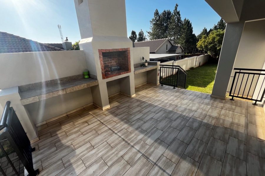 To Let 3 Bedroom Property for Rent in Roodepark Eco Estate Gauteng