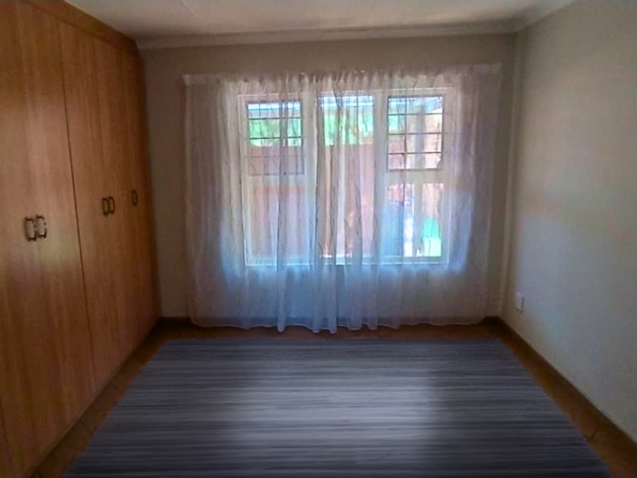 1 Bedroom Property for Sale in Montana Tuine Gauteng