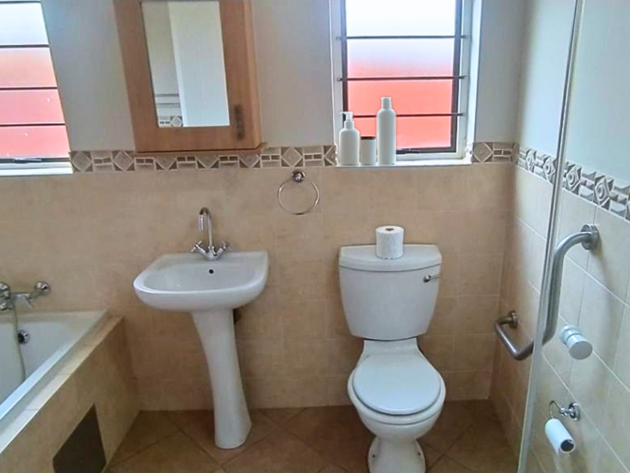 1 Bedroom Property for Sale in Montana Tuine Gauteng