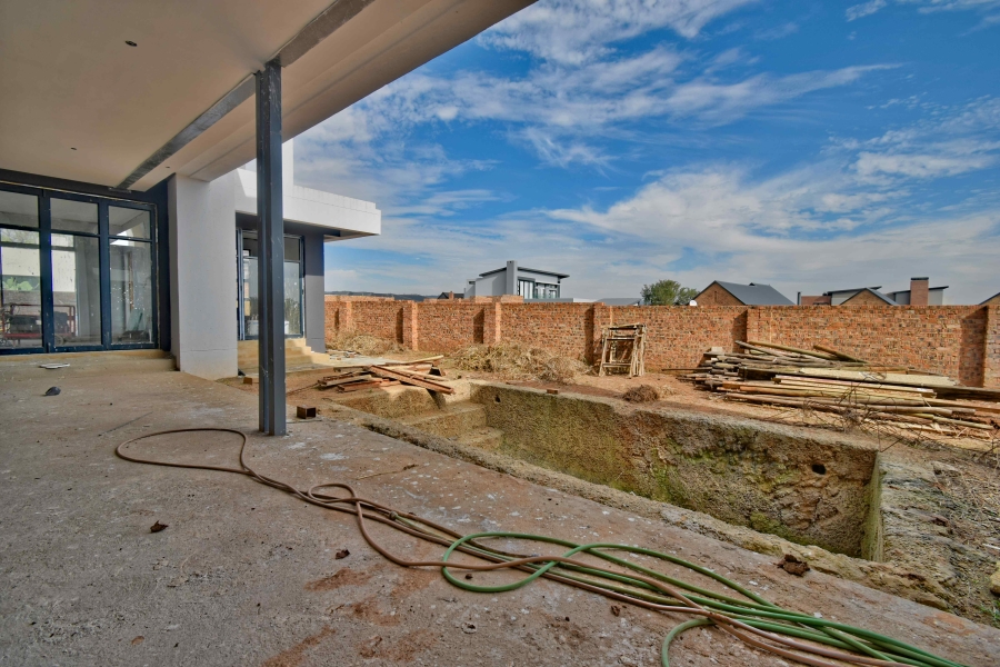 6 Bedroom Property for Sale in The Ridge Gauteng