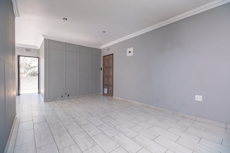 To Let 2 Bedroom Property for Rent in Witpoortjie Gauteng