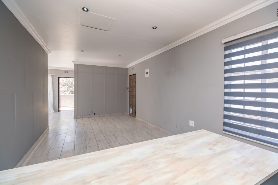 To Let 2 Bedroom Property for Rent in Witpoortjie Gauteng