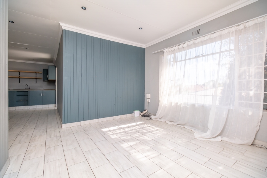 To Let 2 Bedroom Property for Rent in Witpoortjie Gauteng