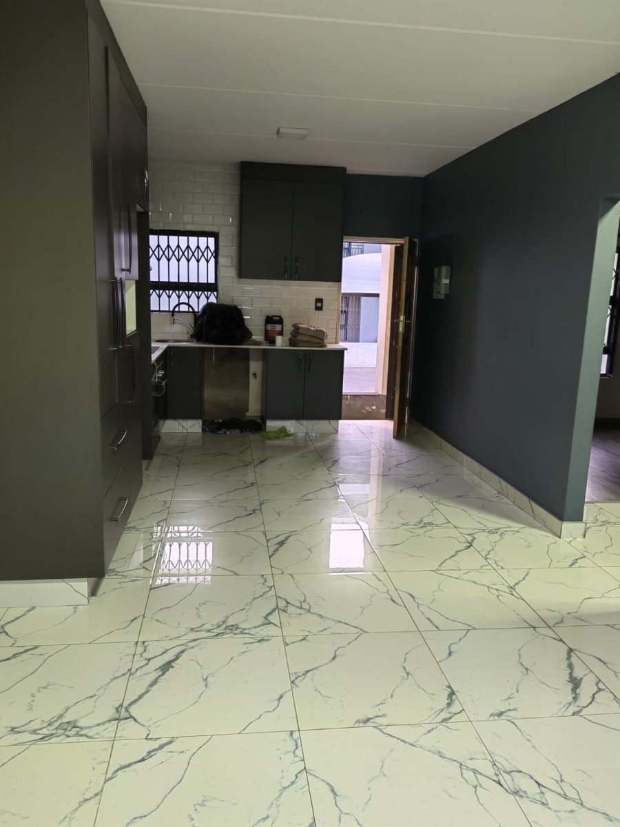 2 Bedroom Property for Sale in Witpoortjie Gauteng