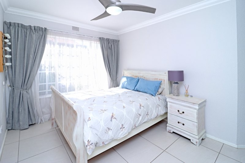 2 Bedroom Property for Sale in Robindale Gauteng
