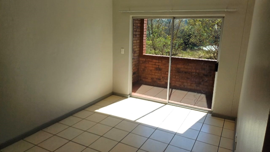 2 Bedroom Property for Sale in Zwartkop Gauteng