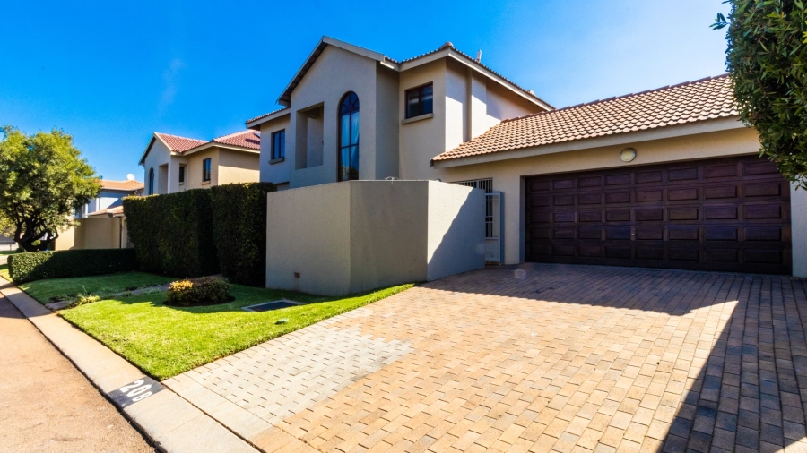 3 Bedroom Property for Sale in Irene View Estate Gauteng