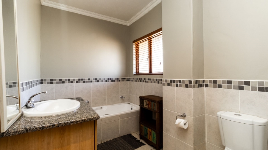 3 Bedroom Property for Sale in Irene View Estate Gauteng