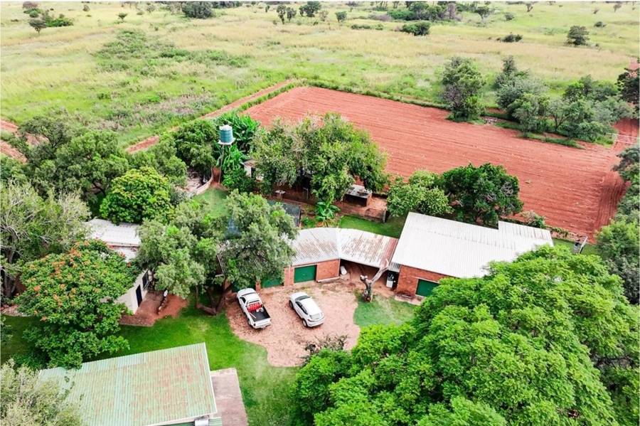 4 Bedroom Property for Sale in Wildebeeshoek AH Gauteng