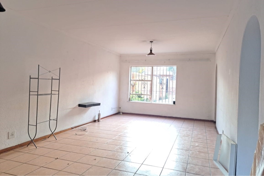 To Let 3 Bedroom Property for Rent in Dersley Gauteng