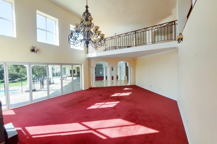 5 Bedroom Property for Sale in Tiegerpoort Gauteng