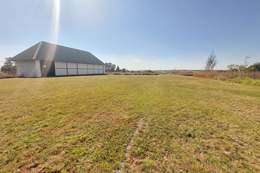5 Bedroom Property for Sale in Tiegerpoort Gauteng