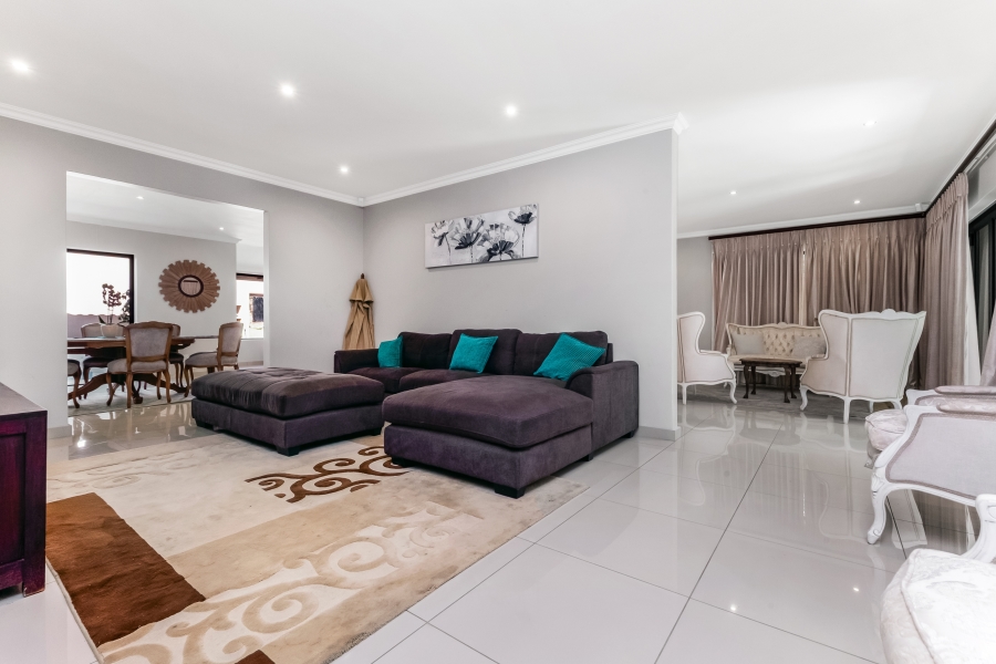 To Let 3 Bedroom Property for Rent in Morningside Ext 40 Gauteng