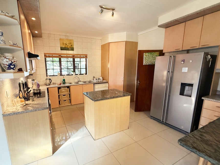 To Let 3 Bedroom Property for Rent in Sunninghill Gauteng