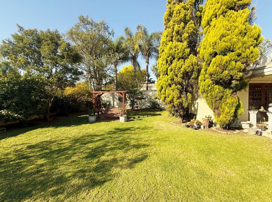 To Let 3 Bedroom Property for Rent in Sunninghill Gauteng