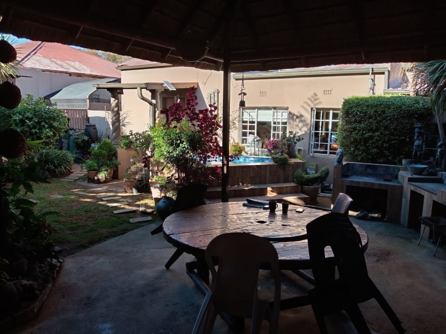 3 Bedroom Property for Sale in Roodepoort North Gauteng